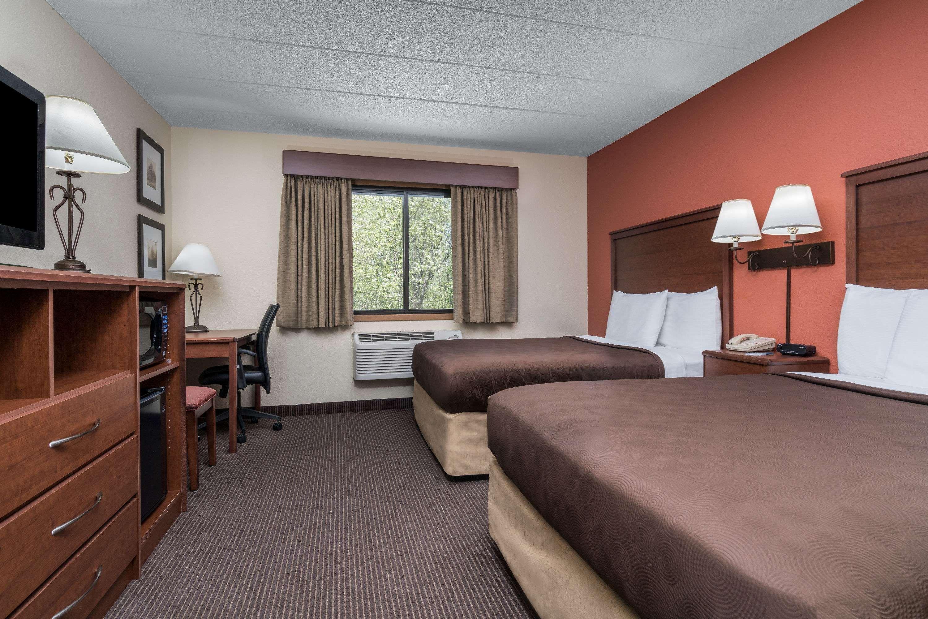 Americinn By Wyndham Tofte Near Lake Superior Bagian luar foto