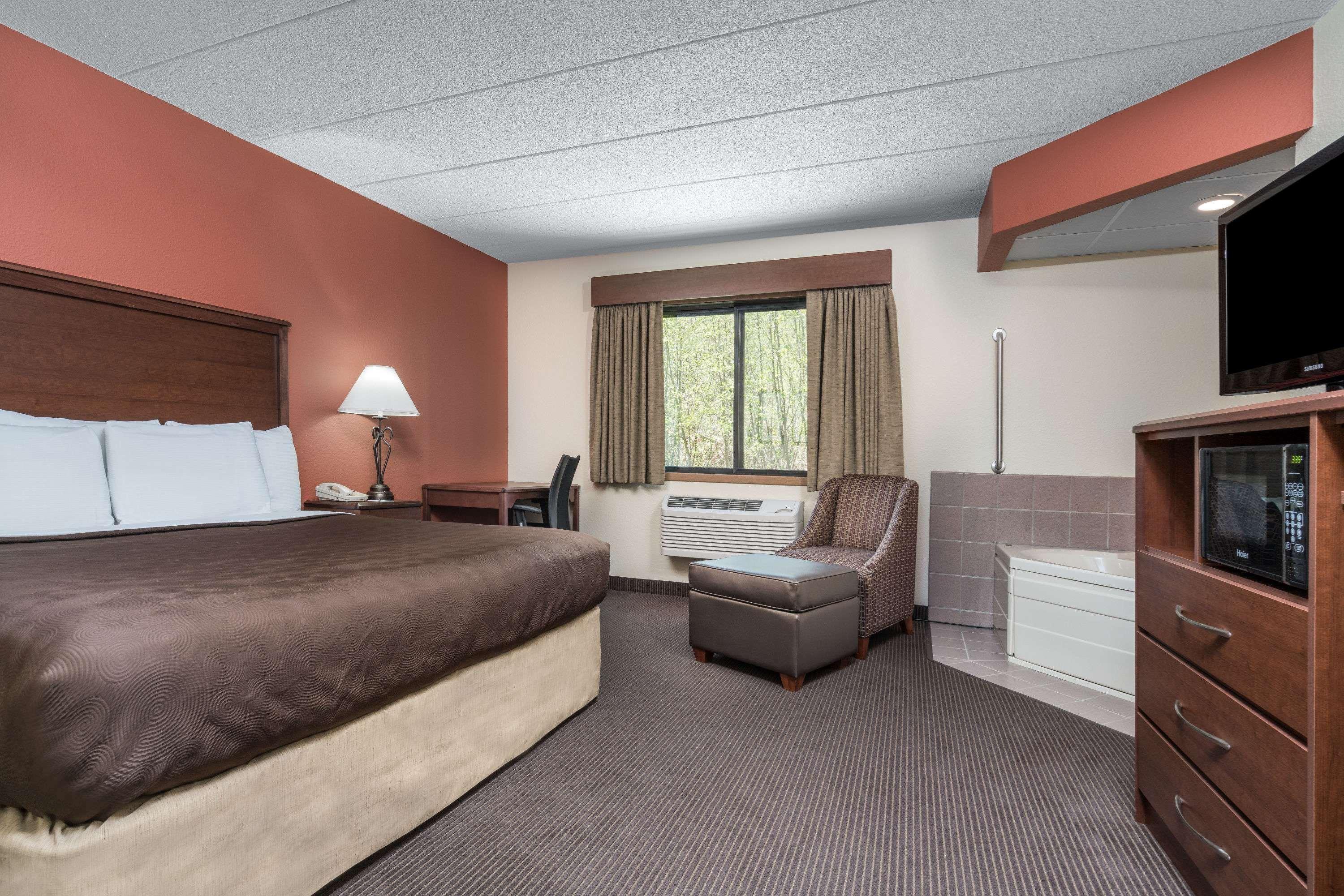 Americinn By Wyndham Tofte Near Lake Superior Bagian luar foto