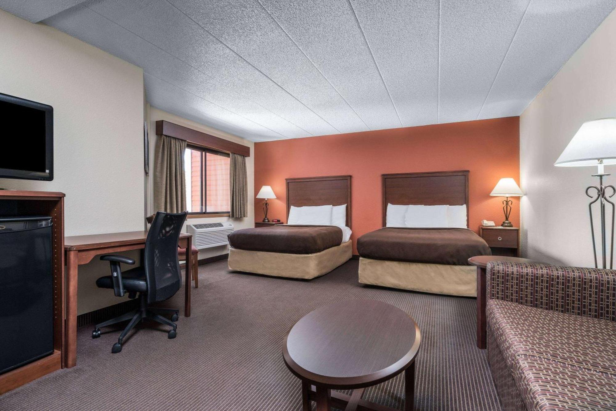 Americinn By Wyndham Tofte Near Lake Superior Bagian luar foto